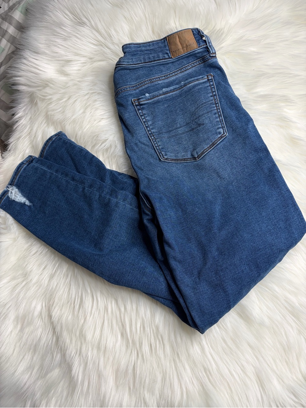 American Eagle Distressed Hi-Rise Jegging 12 Regular